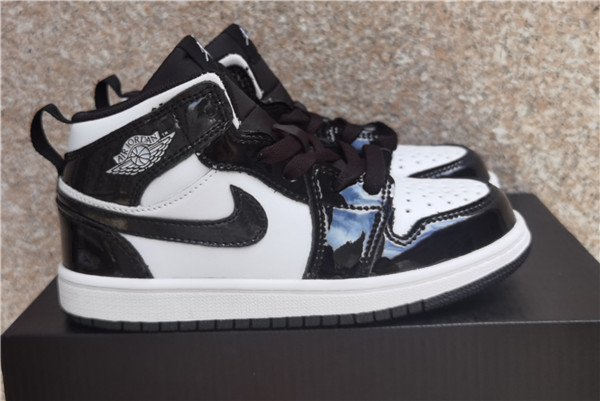 Youth Running Weapon Air Jordan 1 Black/White Shoes 0061